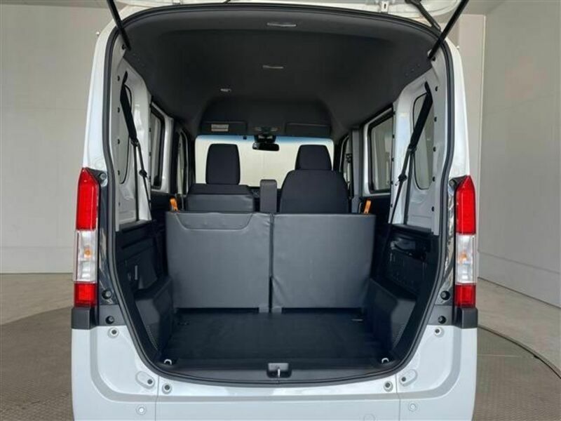 N-VAN