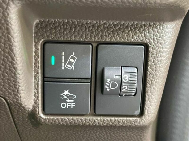 N BOX