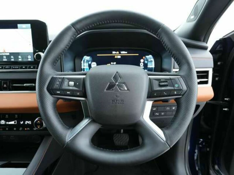 OUTLANDER PHEV