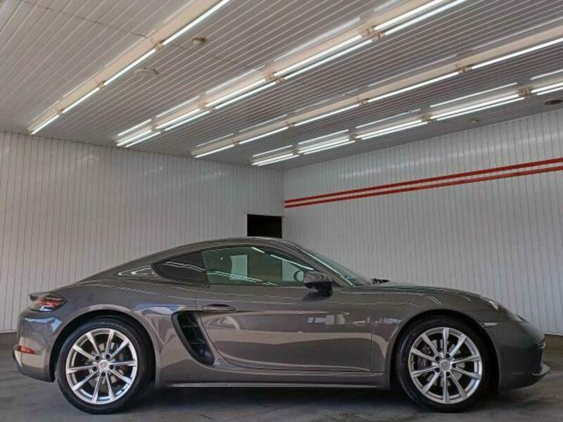 718 CAYMAN