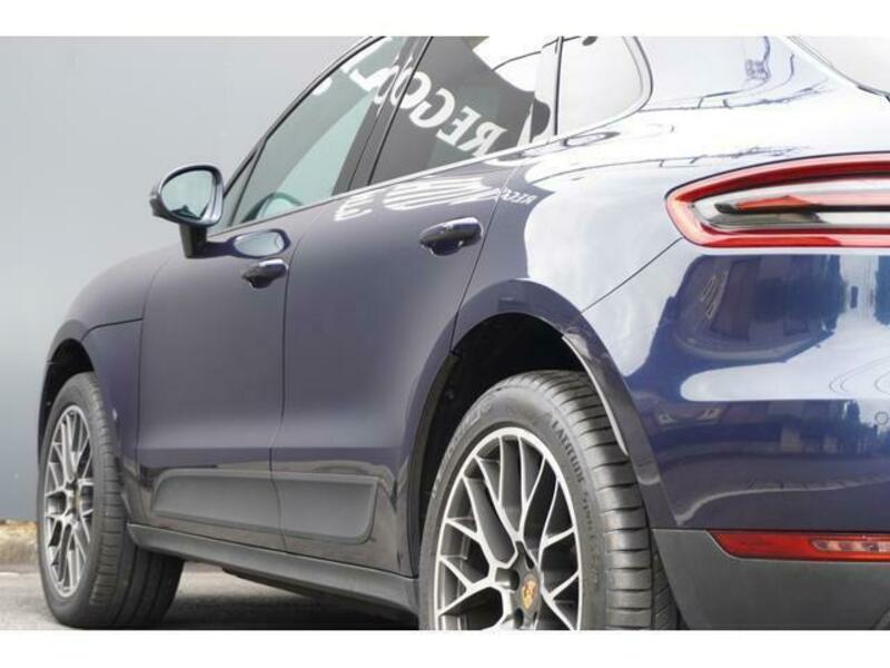 MACAN