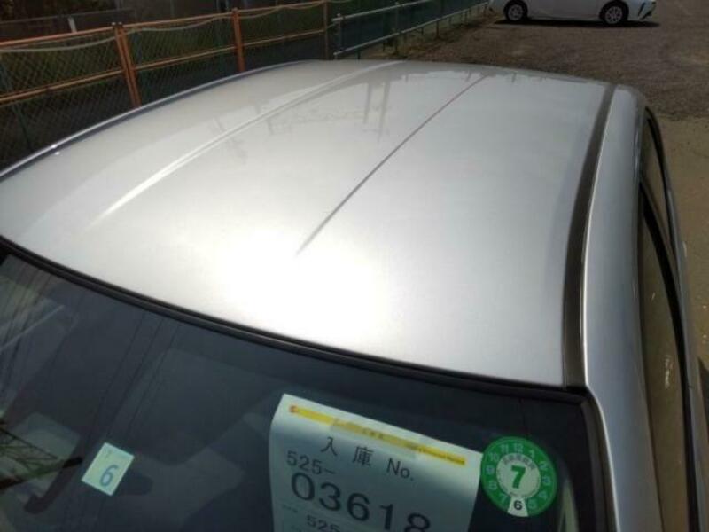 COROLLA AXIO