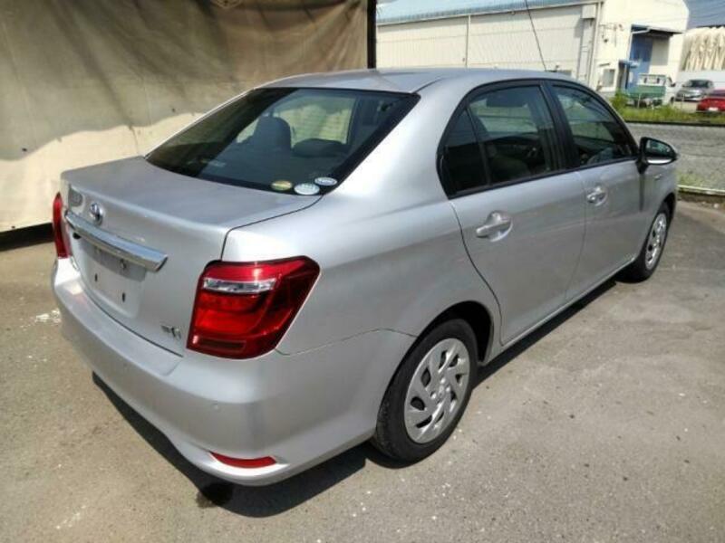 COROLLA AXIO