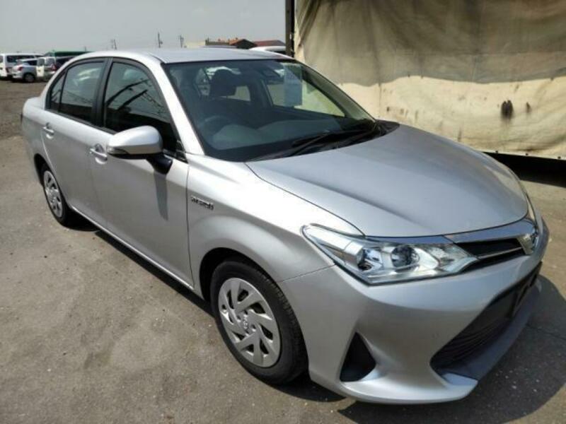 COROLLA AXIO