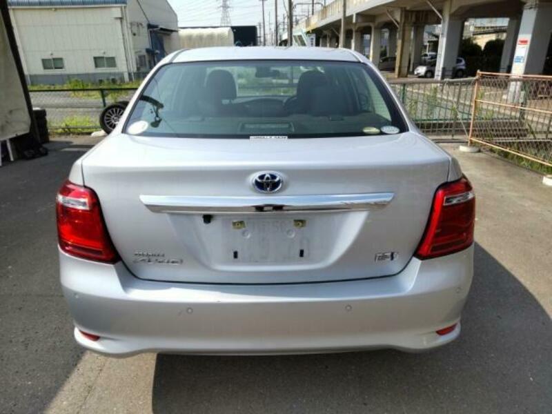 COROLLA AXIO