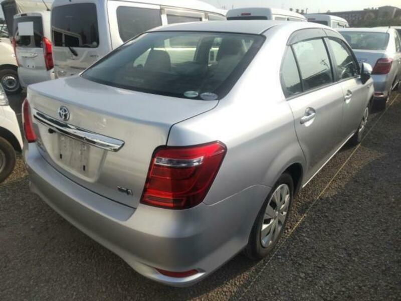 COROLLA AXIO