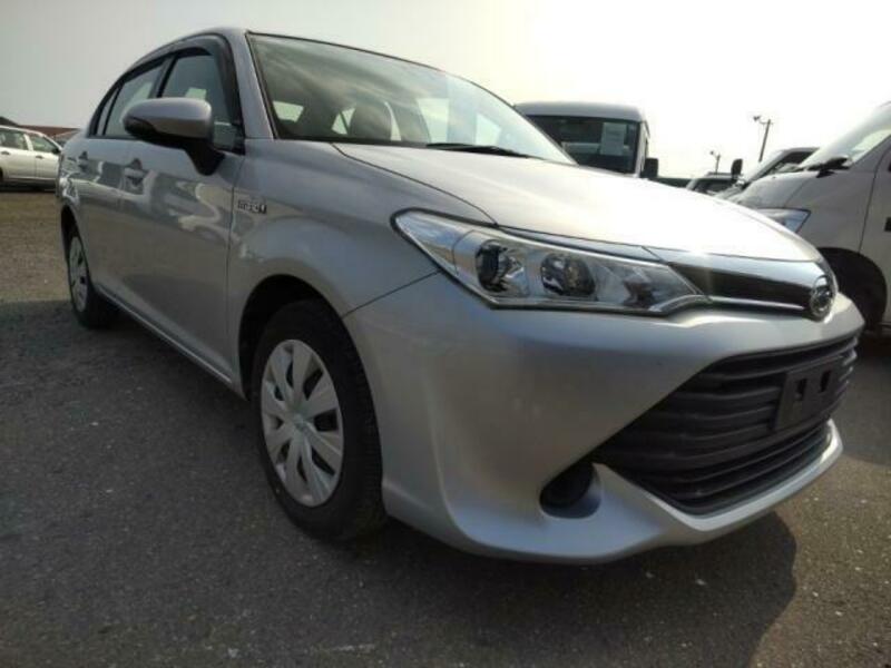 COROLLA AXIO