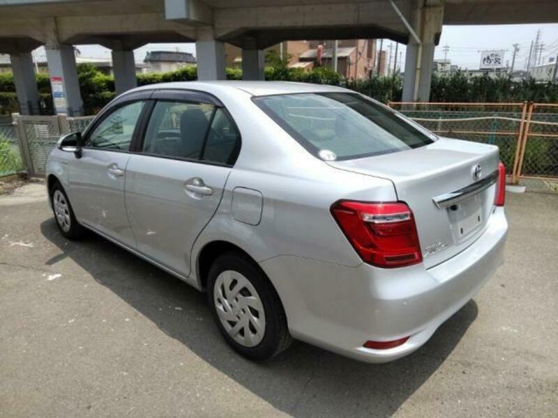 COROLLA AXIO