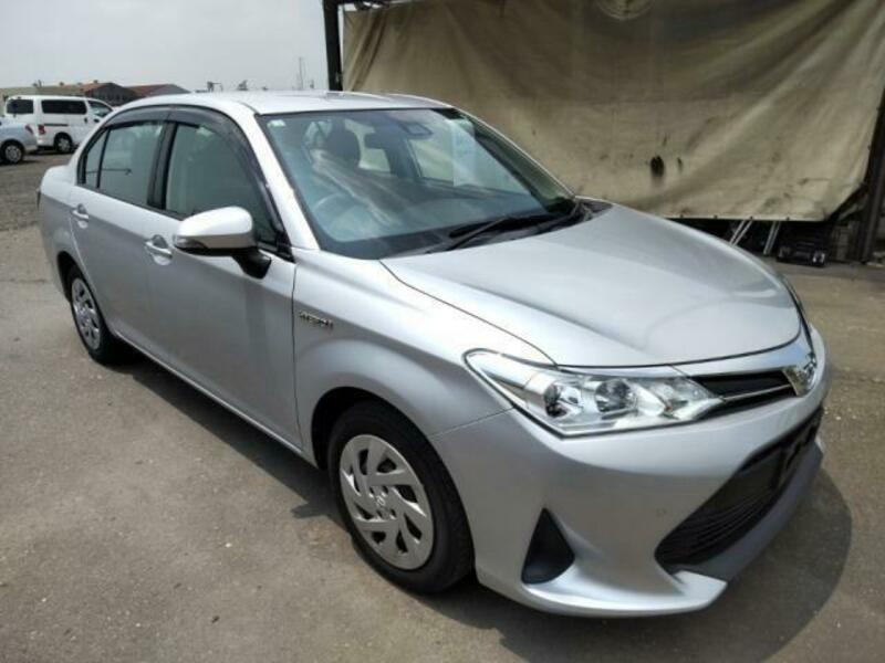 COROLLA AXIO