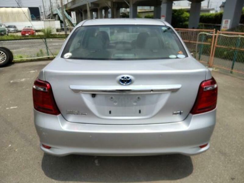 COROLLA AXIO