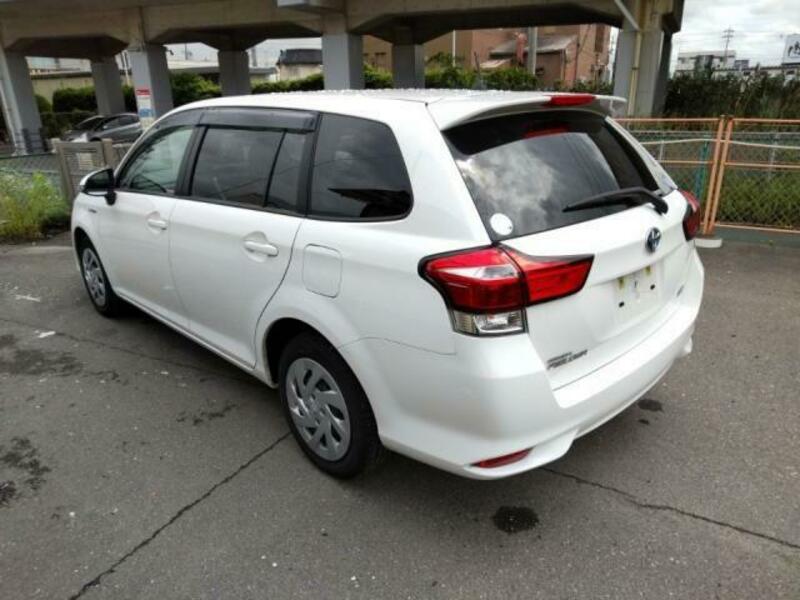 COROLLA FIELDER