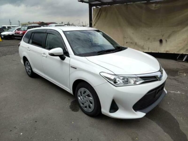 COROLLA FIELDER