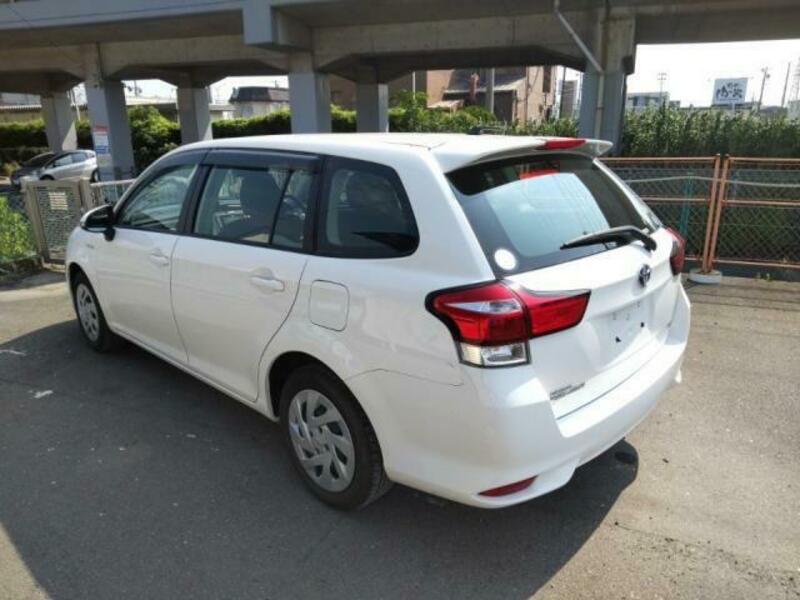 COROLLA FIELDER