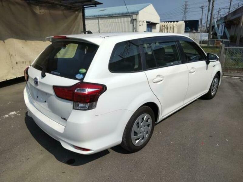 COROLLA FIELDER