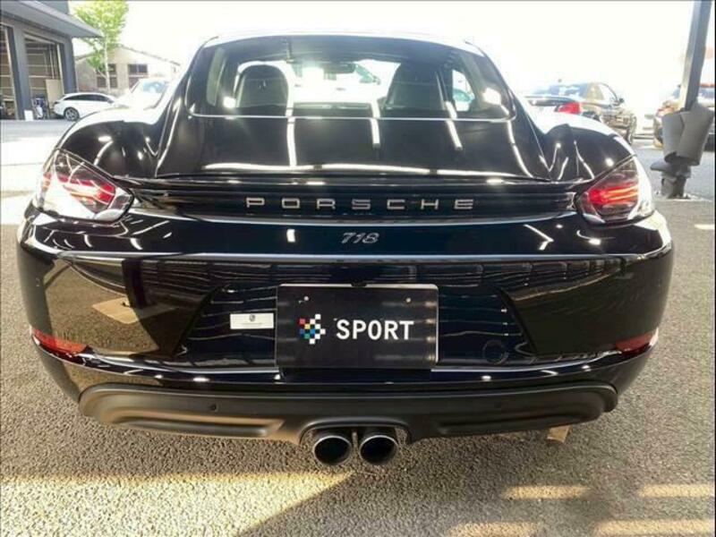 718 CAYMAN
