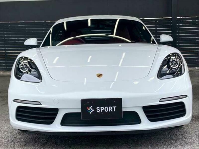 718 CAYMAN