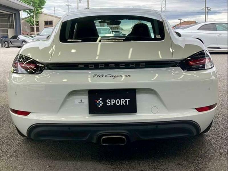 718 CAYMAN