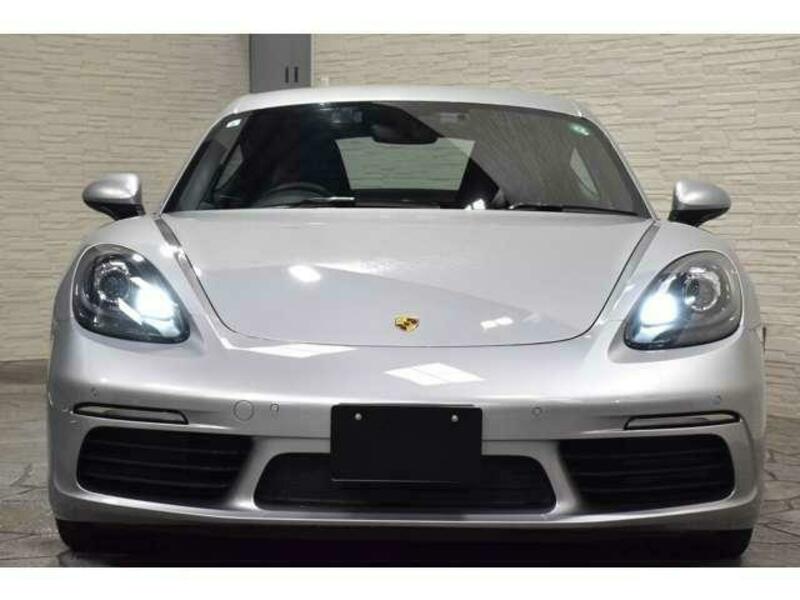 718 CAYMAN
