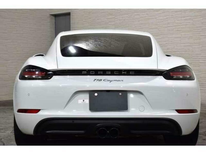 718 CAYMAN
