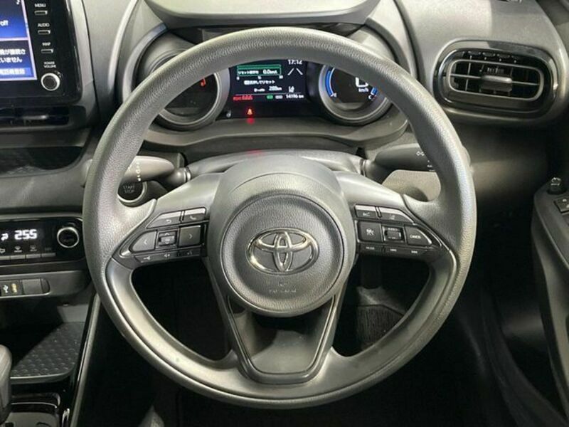 YARIS