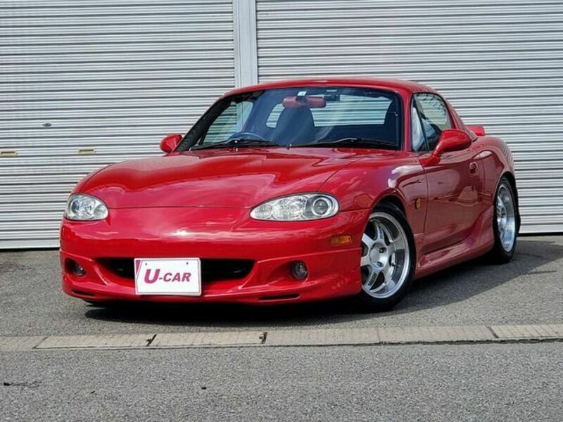 ROADSTER-0
