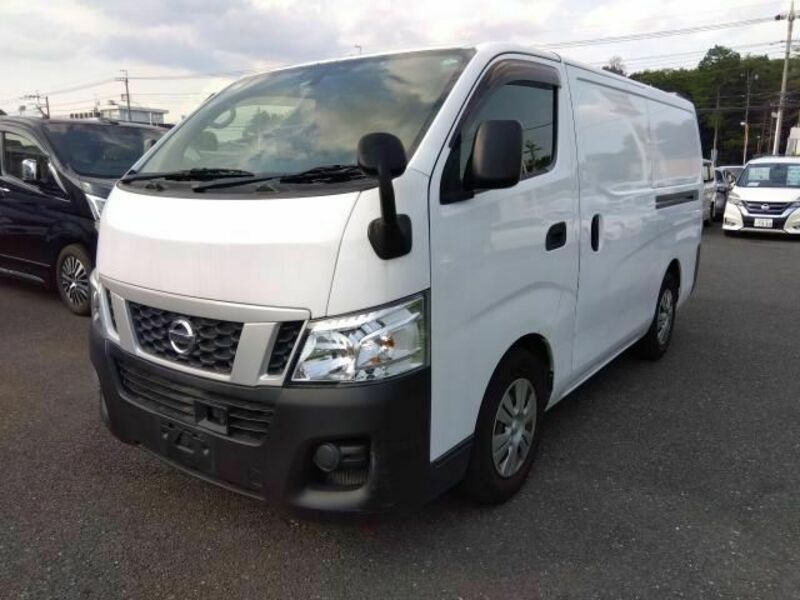 NISSAN NV350 CARAVAN