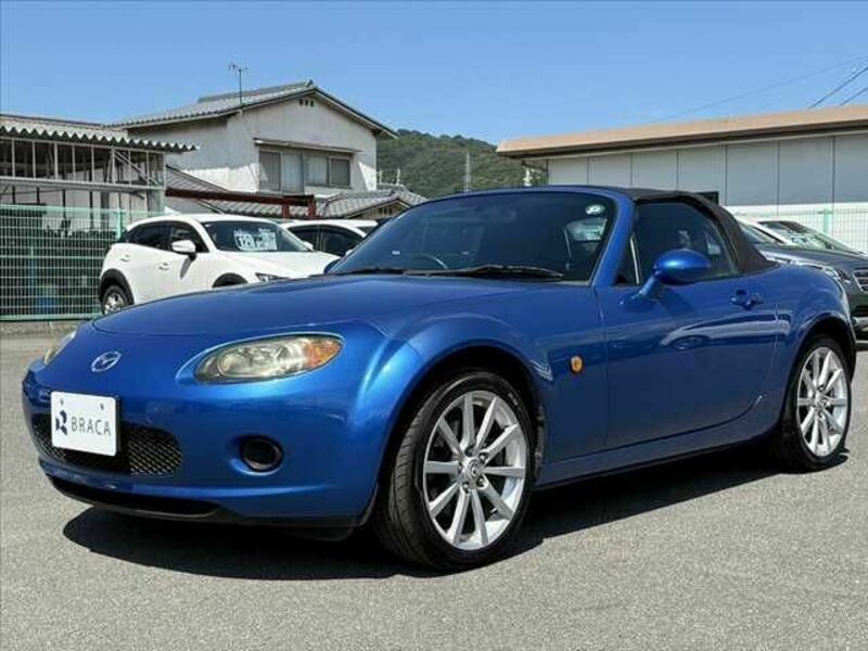 ROADSTER