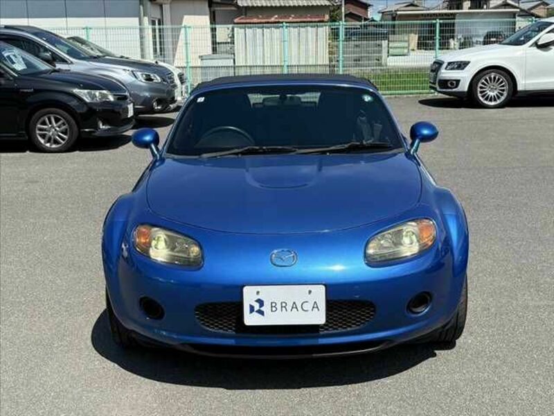 ROADSTER