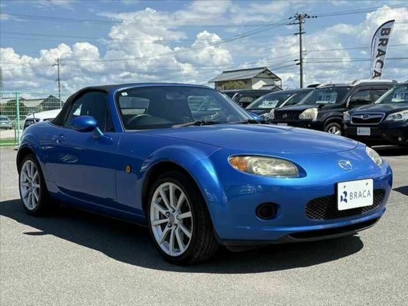 ROADSTER