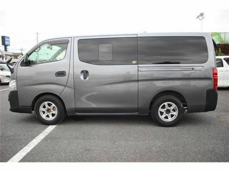 NV350 CARAVAN WAGON