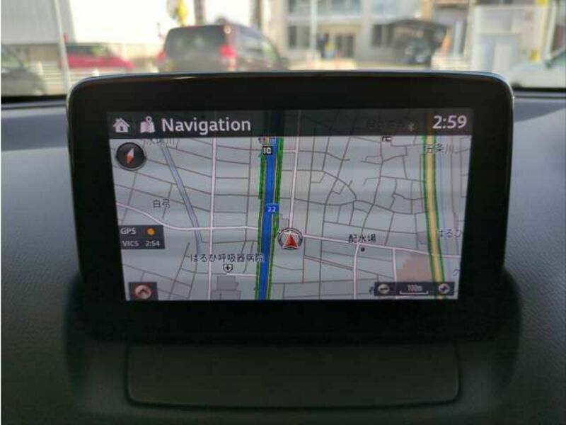 MAZDA2