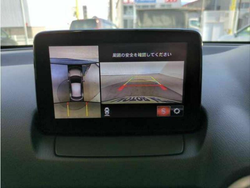 MAZDA2