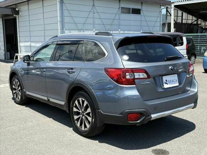 LEGACY OUTBACK