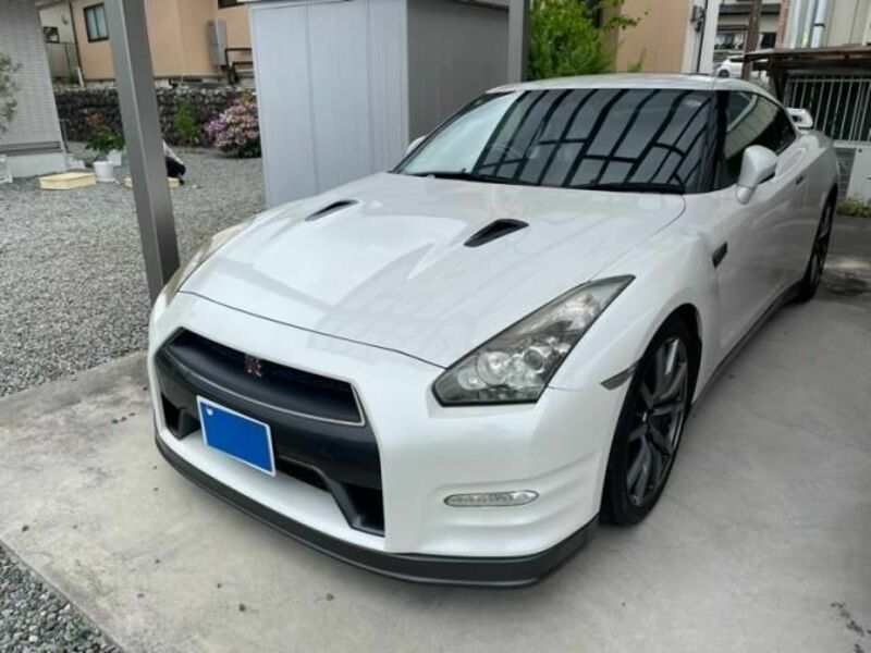 GT-R