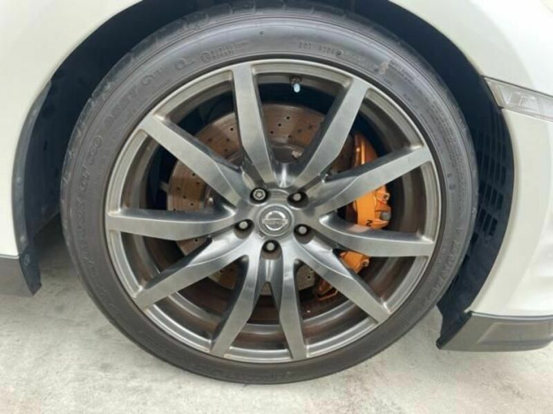 GT-R