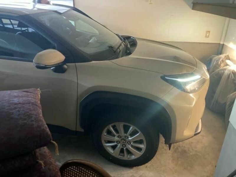YARIS CROSS-0