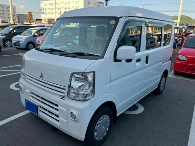 MINICAB VAN