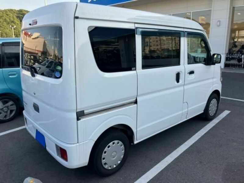 MINICAB VAN