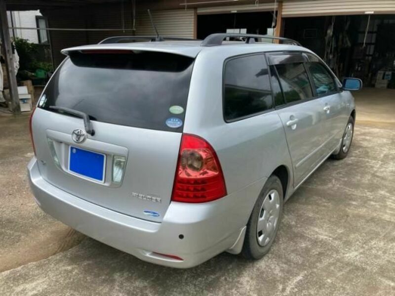 COROLLA FIELDER
