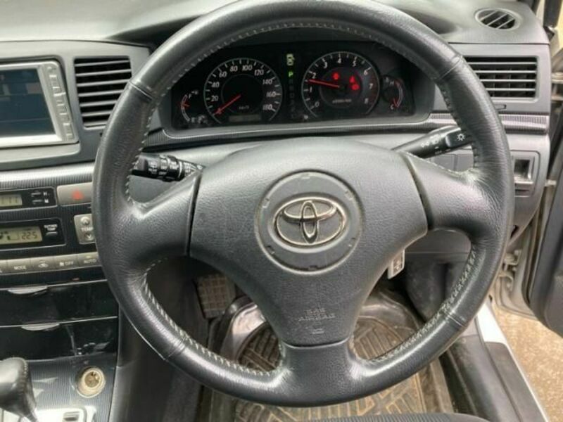 COROLLA FIELDER