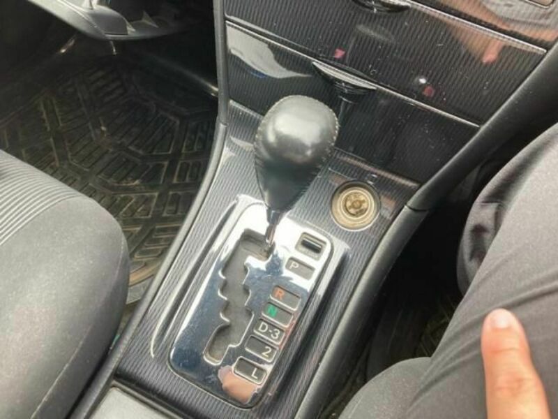 COROLLA FIELDER