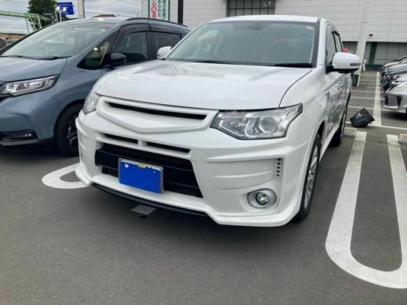 OUTLANDER PHEV