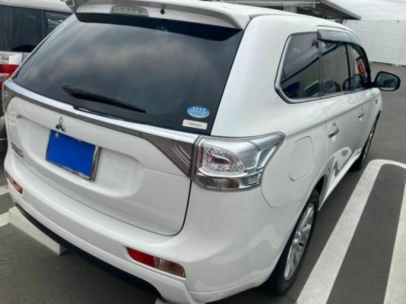 OUTLANDER PHEV