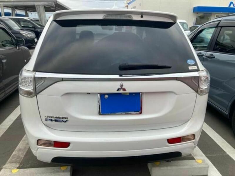 OUTLANDER PHEV