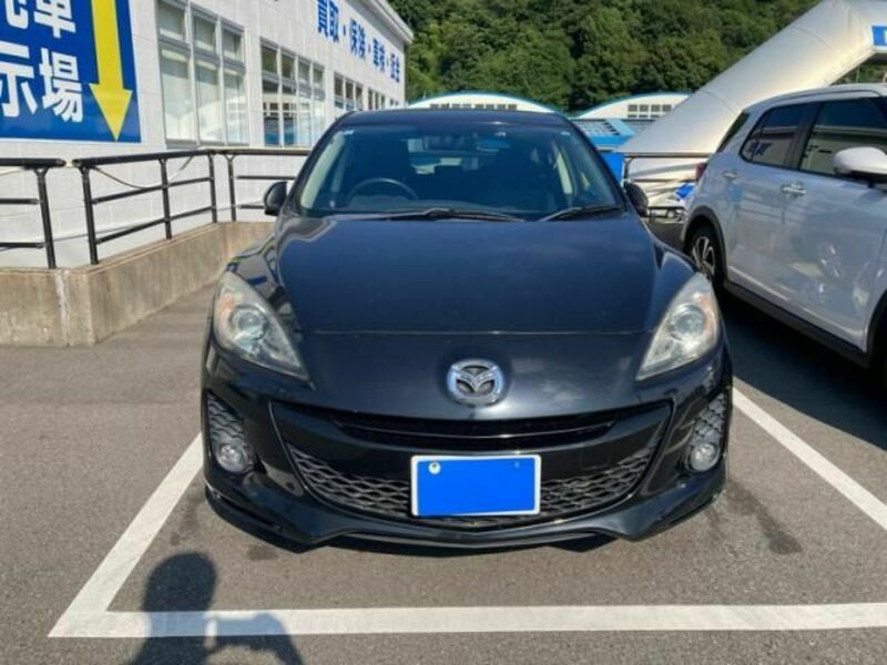 MAZDA AXELA SPORTS