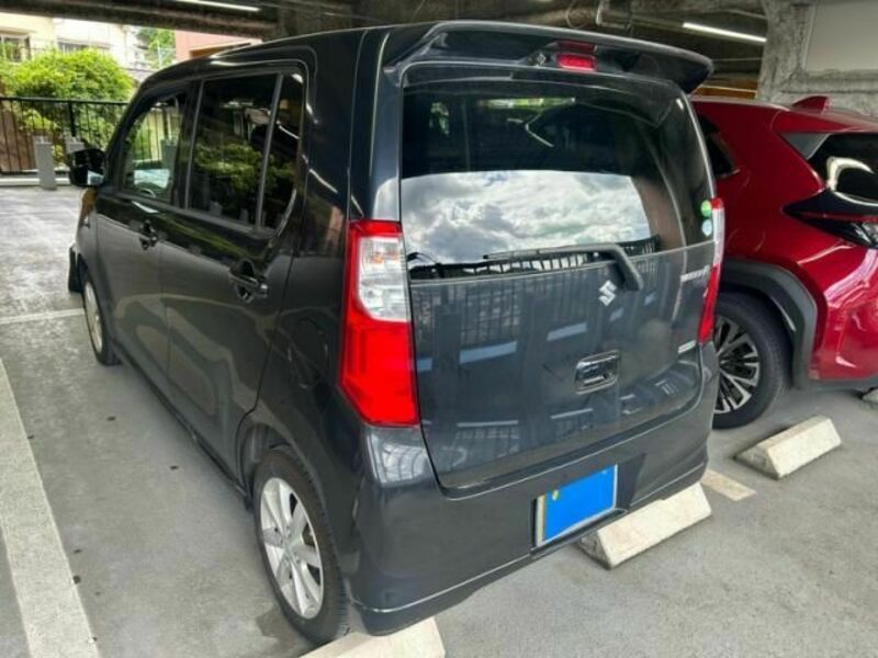 WAGON R
