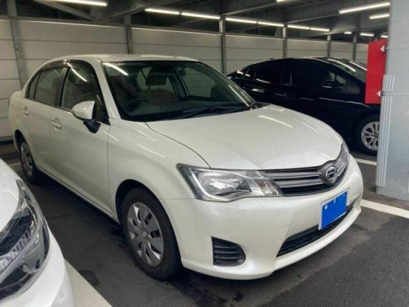 COROLLA AXIO