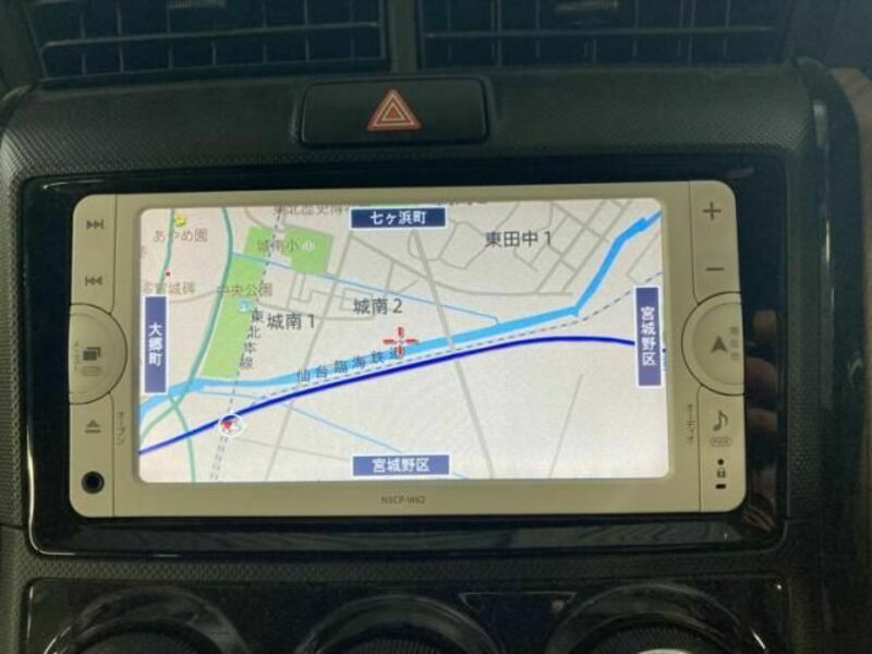 COROLLA AXIO