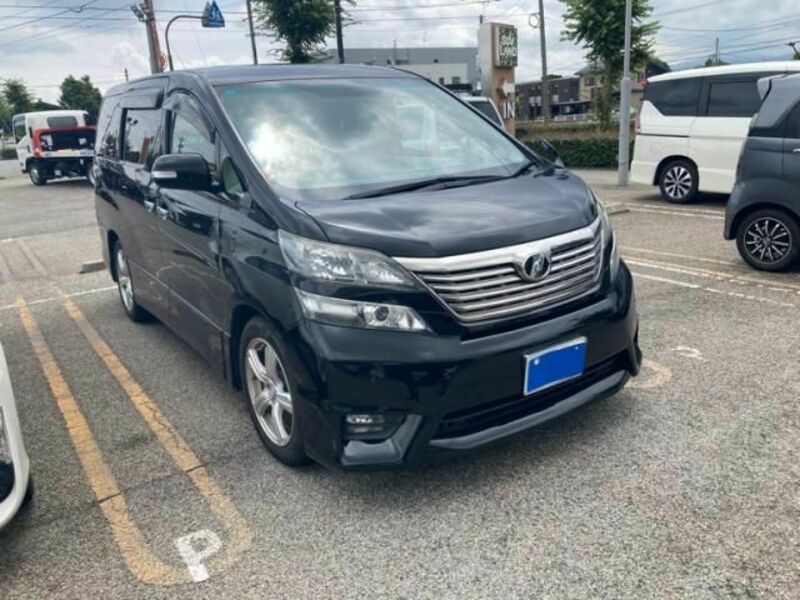 TOYOTA VELLFIRE