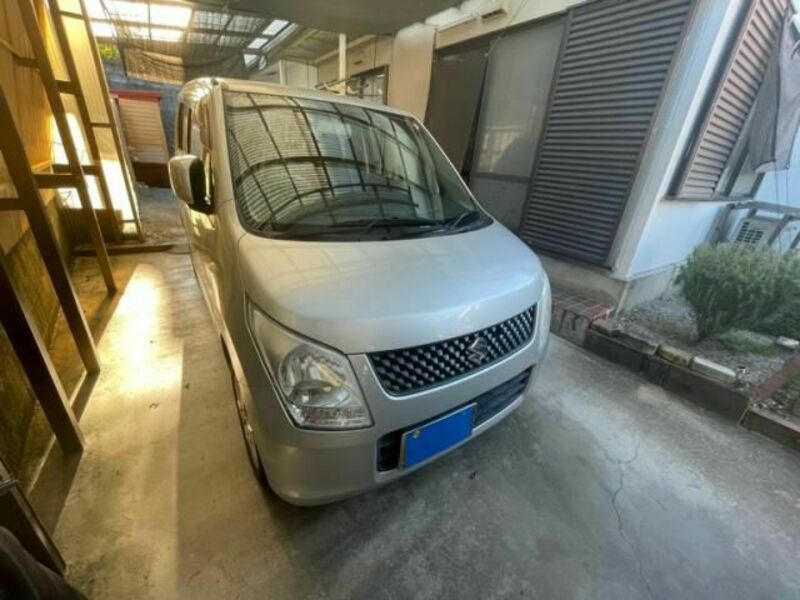 WAGON R